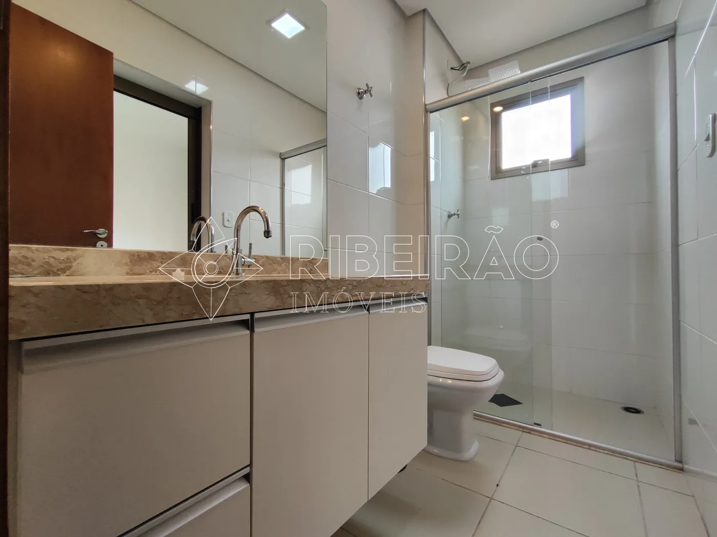 Alugar Apartamento / Padr&atilde;o em Ribeir&atilde;o Preto R$ 4.000,00 - Foto 38