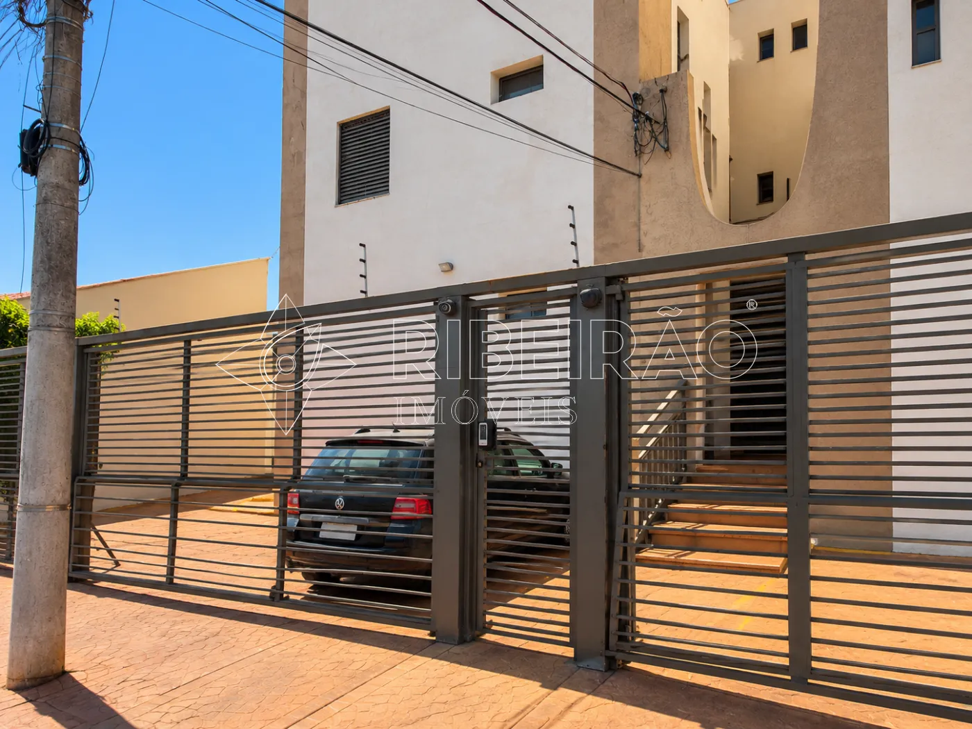 Comprar Apartamento / Padr&atilde;o em Ribeir&atilde;o Preto R$ 245.000,00 - Foto 2