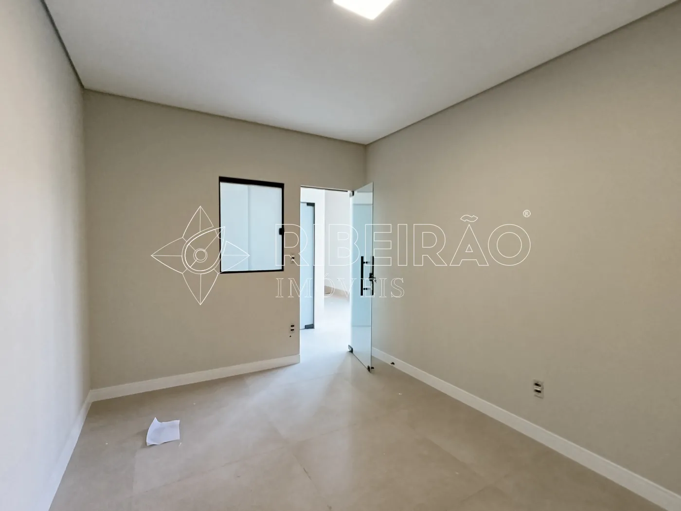 Alugar Comercial / Sala em Ribeir&atilde;o Preto R$ 1.350,00 - Foto 9
