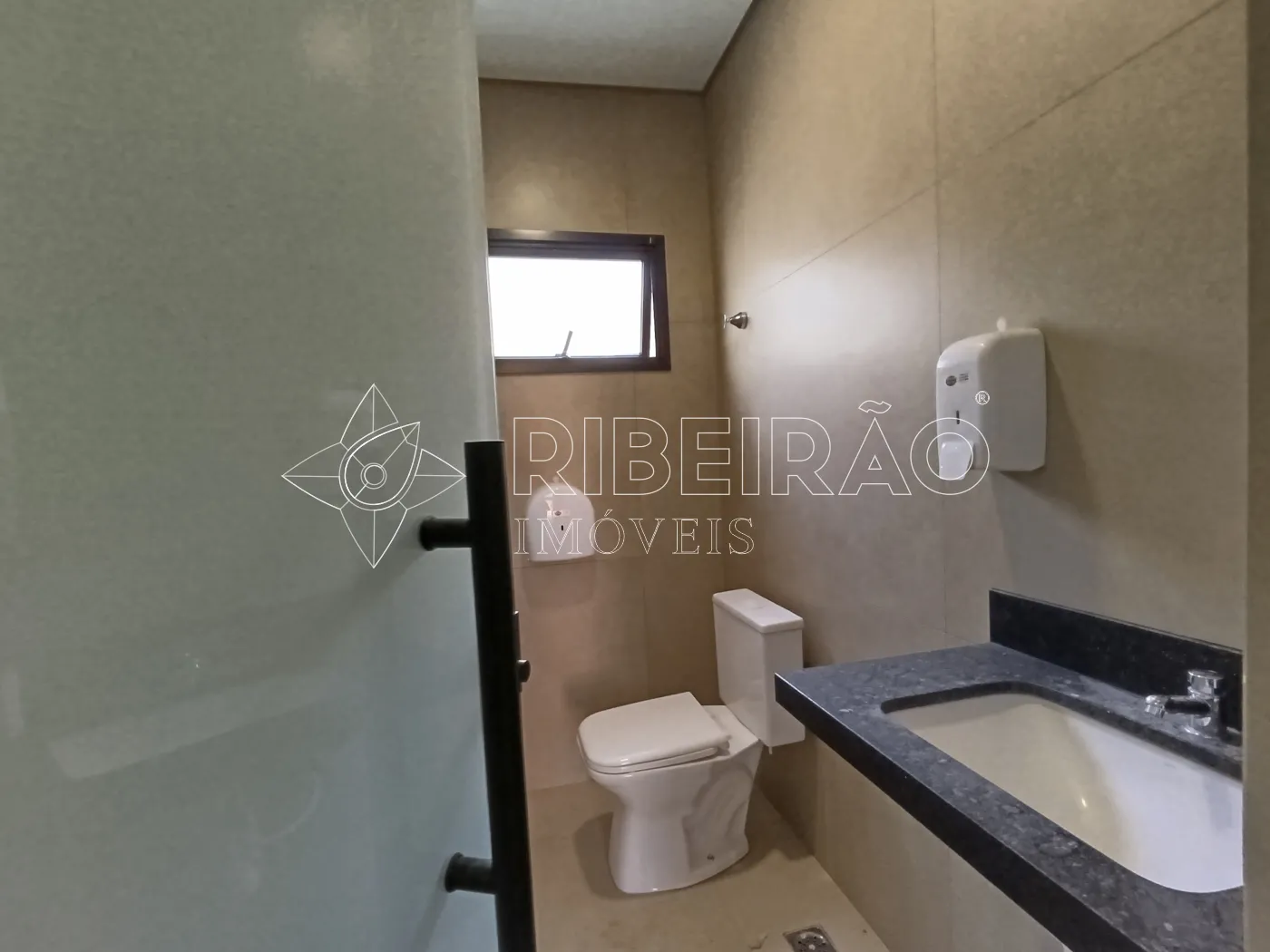 Alugar Comercial / Sala em Ribeir&atilde;o Preto R$ 1.350,00 - Foto 13
