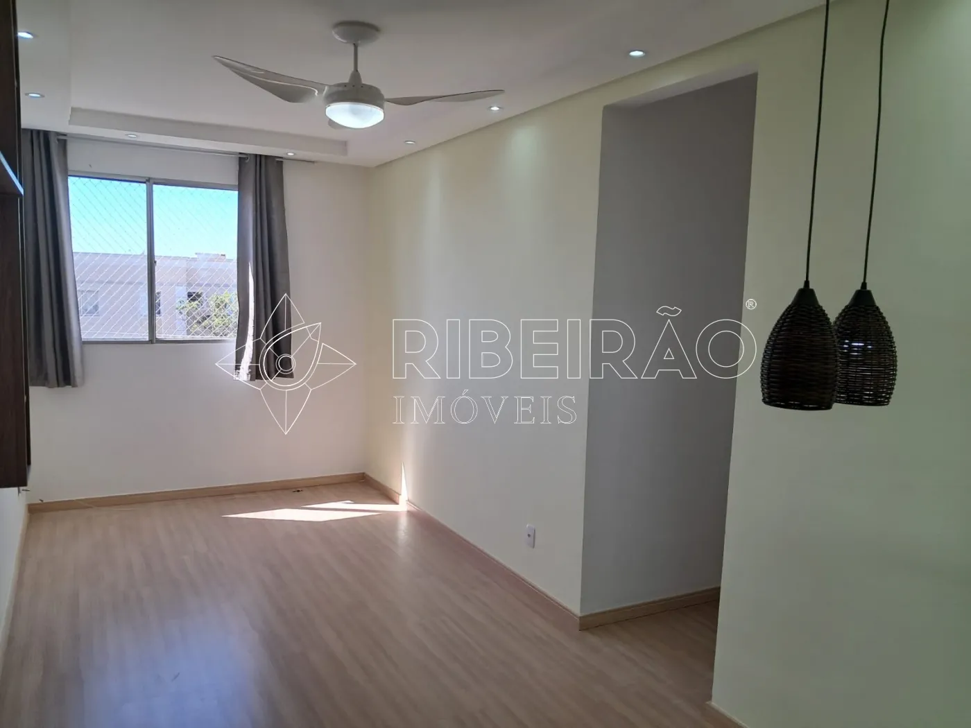 Comprar Apartamento / Padr&atilde;o em Ribeir&atilde;o Preto R$ 250.000,00 - Foto 1