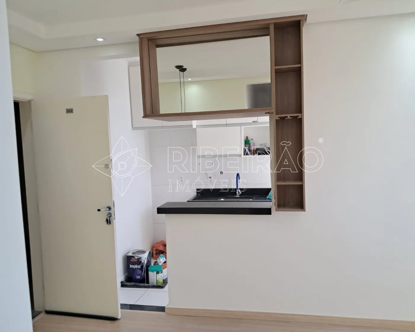 Comprar Apartamento / Padr&atilde;o em Ribeir&atilde;o Preto R$ 250.000,00 - Foto 2