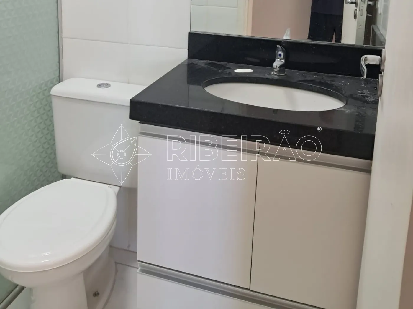 Comprar Apartamento / Padr&atilde;o em Ribeir&atilde;o Preto R$ 250.000,00 - Foto 17