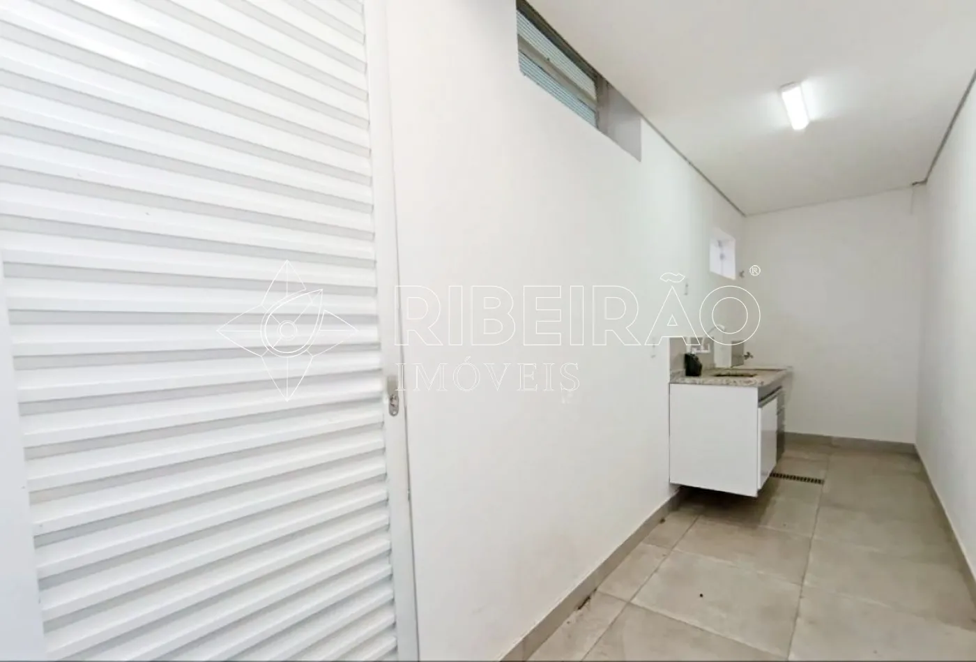 Alugar Comercial / Loja em Ribeir&atilde;o Preto R$ 1.800,00 - Foto 16