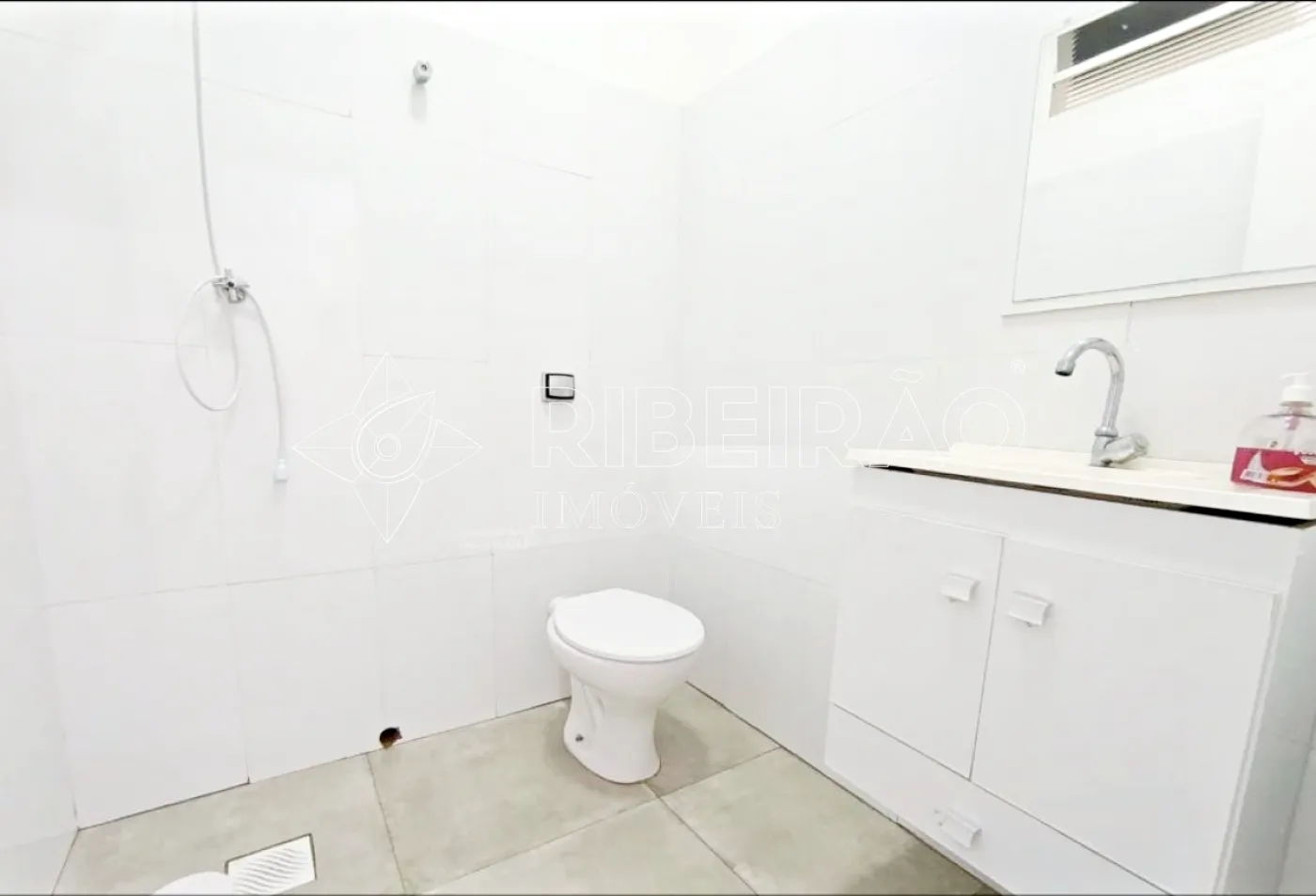 Alugar Comercial / Loja em Ribeir&atilde;o Preto R$ 1.800,00 - Foto 10