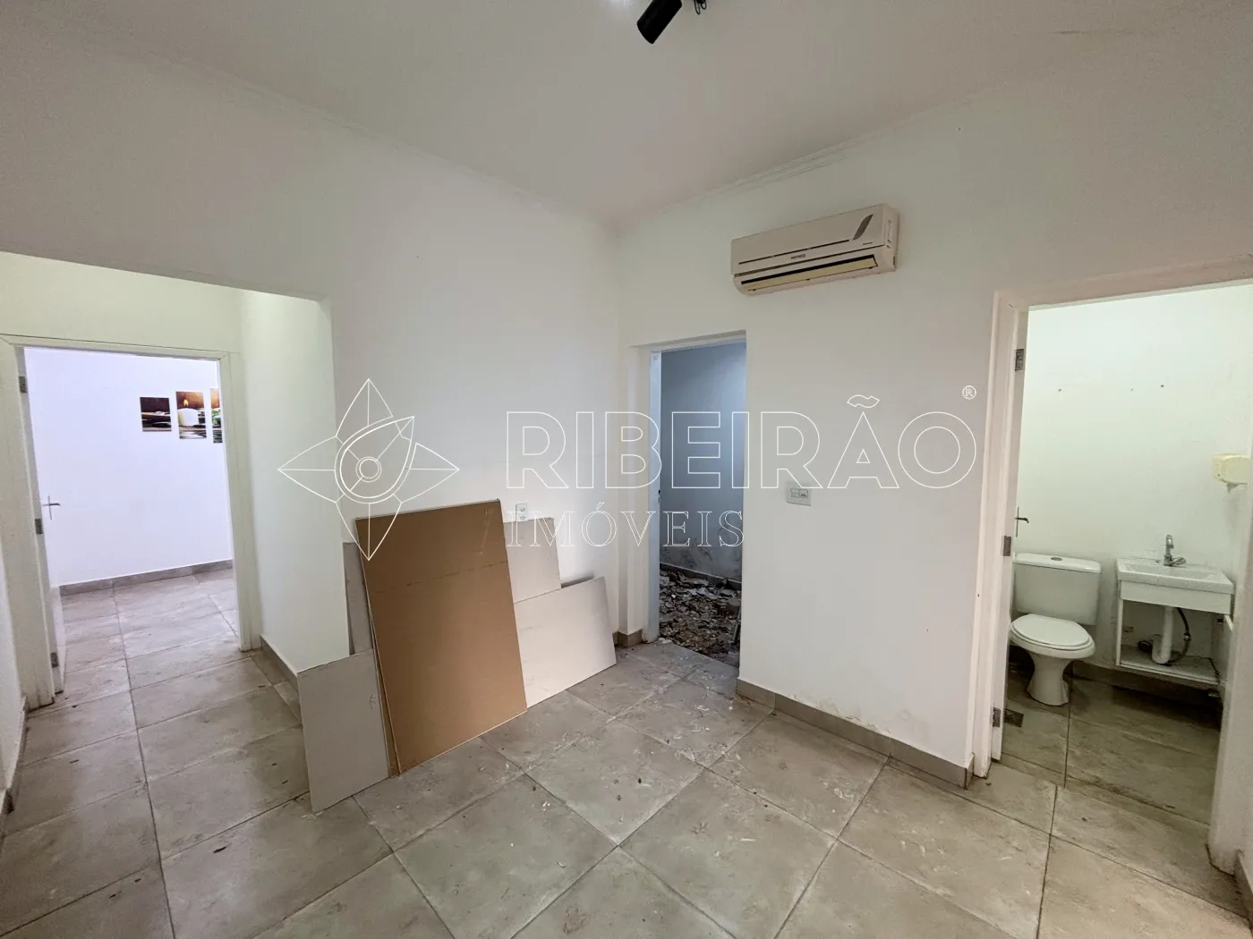 Alugar Comercial / Loja em Ribeir&atilde;o Preto R$ 2.300,00 - Foto 7