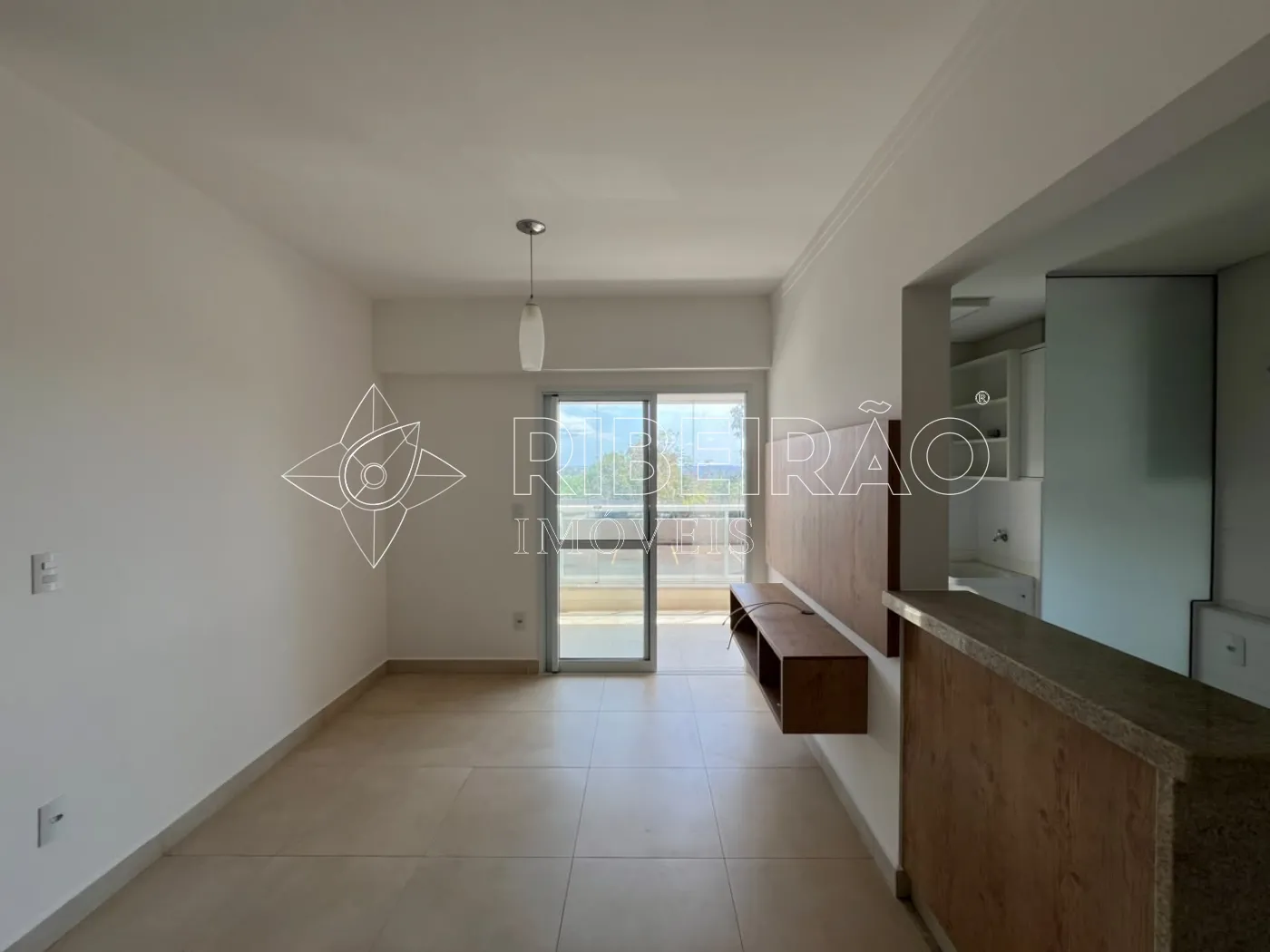 Alugar Apartamento / Padr&atilde;o em Ribeir&atilde;o Preto R$ 2.808,00 - Foto 1