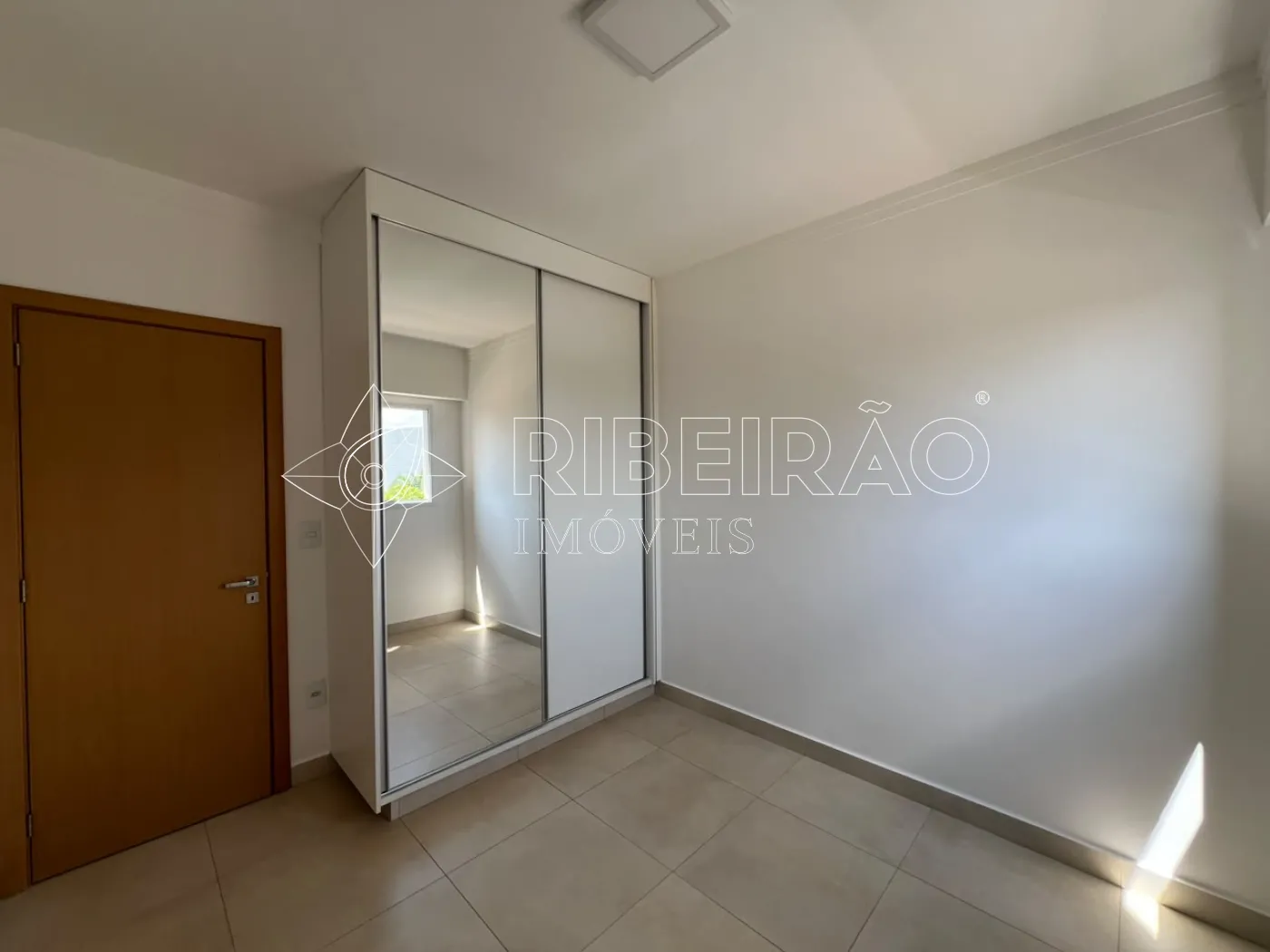 Alugar Apartamento / Padr&atilde;o em Ribeir&atilde;o Preto R$ 2.808,00 - Foto 12
