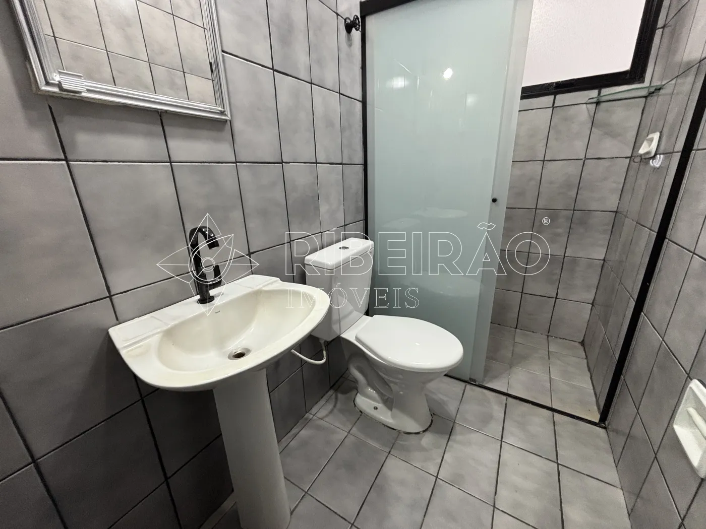 Alugar Apartamento / Padr&atilde;o em Ribeir&atilde;o Preto R$ 1.200,00 - Foto 12