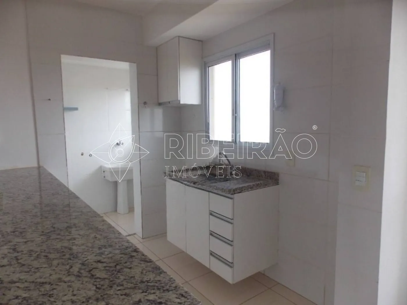 Alugar Apartamento / Padr&atilde;o em Ribeir&atilde;o Preto R$ 1.468,00 - Foto 3