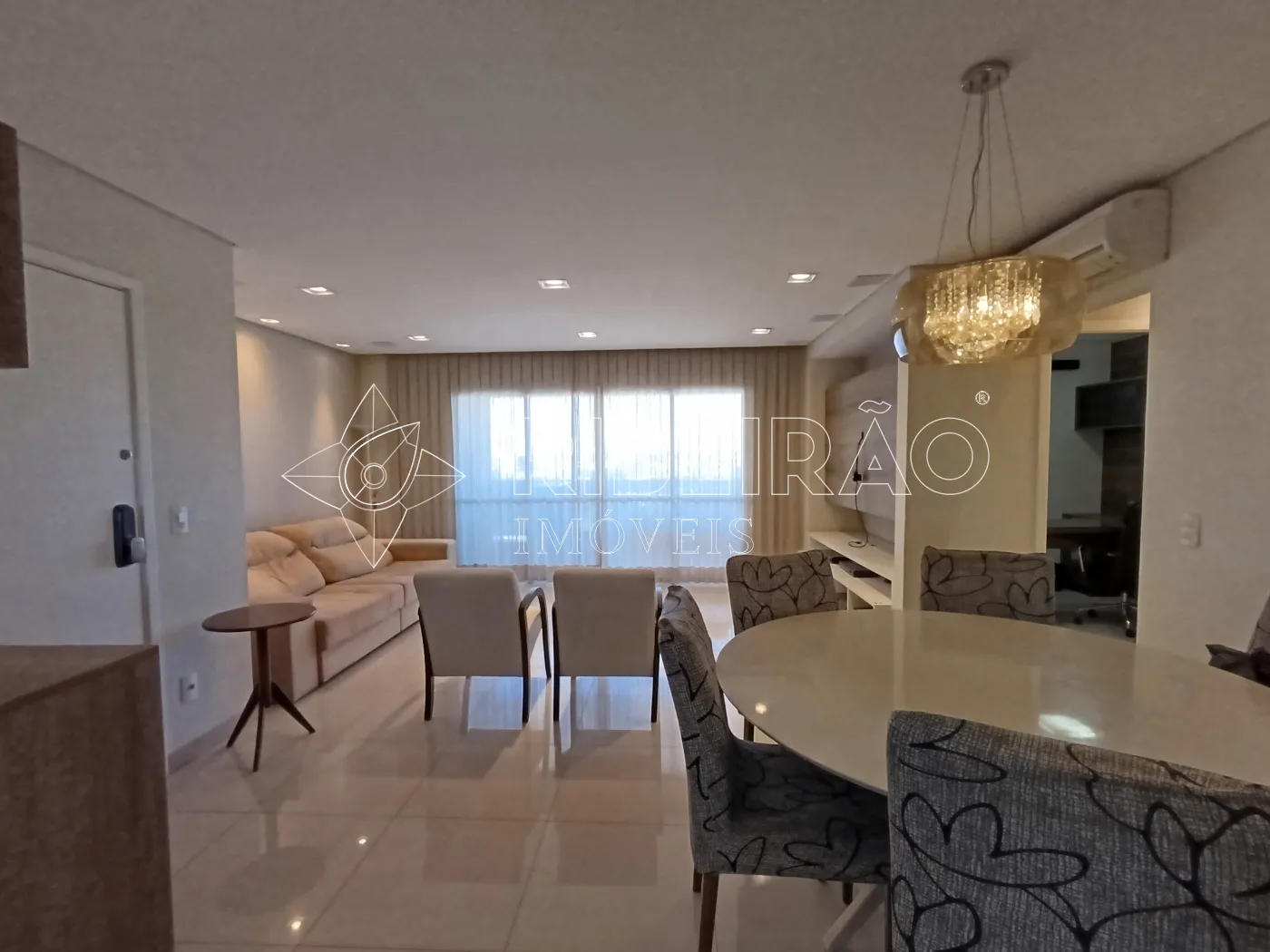 Comprar Apartamento / Padr&atilde;o em Ribeir&atilde;o Preto R$ 670.000,00 - Foto 1