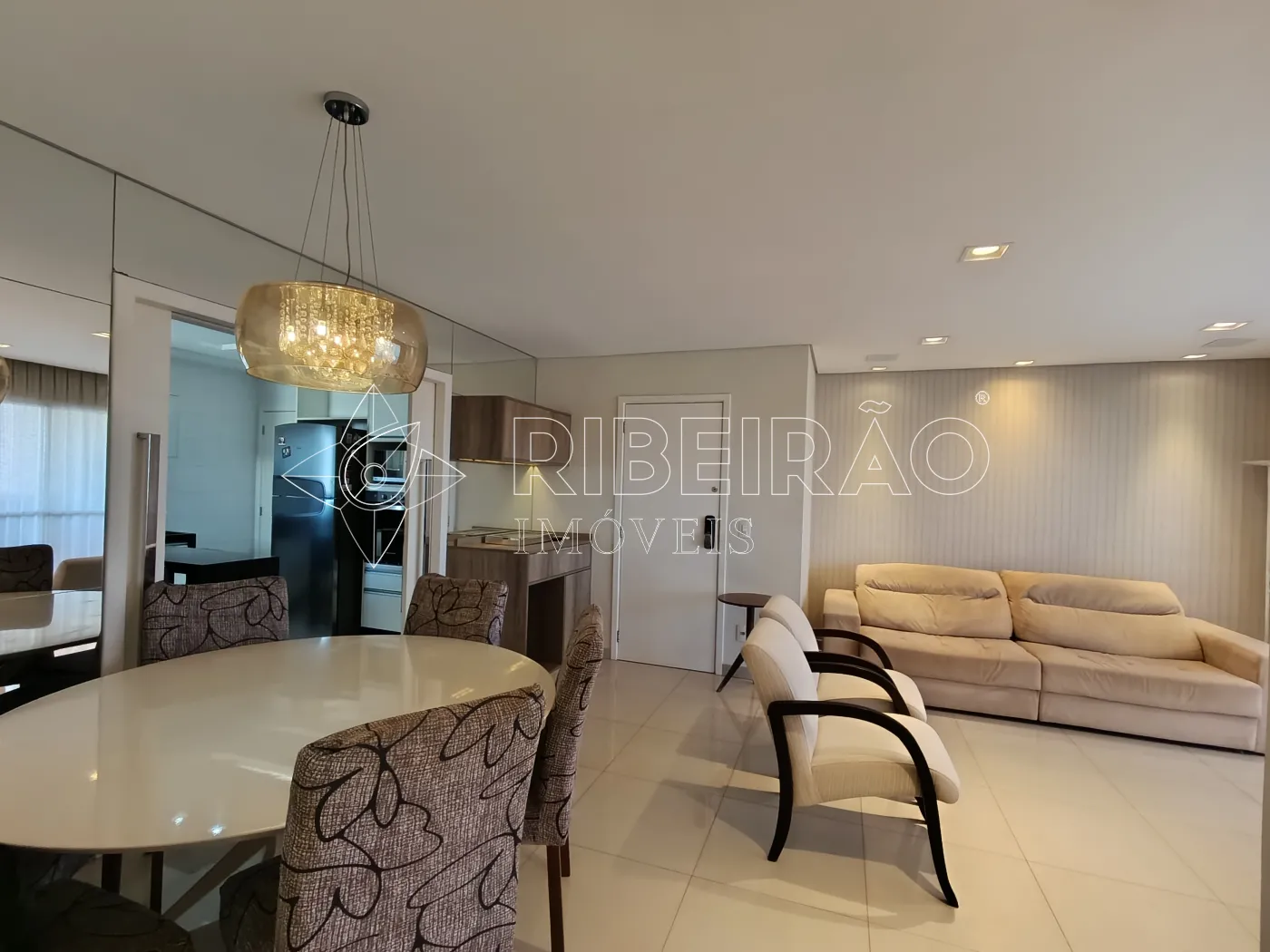 Comprar Apartamento / Padr&atilde;o em Ribeir&atilde;o Preto R$ 670.000,00 - Foto 2