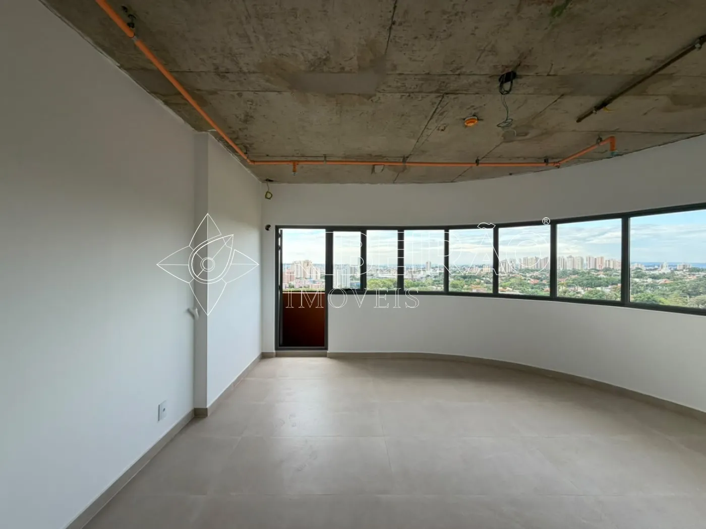 Alugar Comercial / Sala em Ribeir&atilde;o Preto R$ 3.500,00 - Foto 5