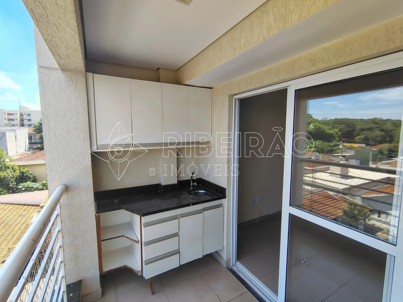 Alugar Apartamento / Padr&atilde;o em Ribeir&atilde;o Preto R$ 2.500,00 - Foto 3