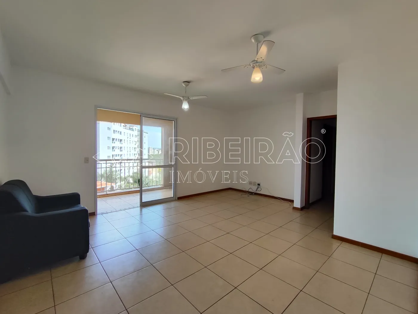 Alugar Apartamento / Padr&atilde;o em Ribeir&atilde;o Preto R$ 3.500,00 - Foto 2
