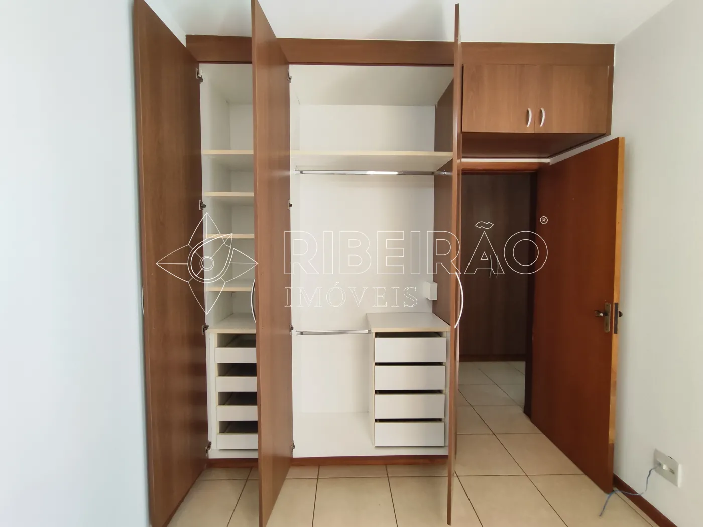 Alugar Apartamento / Padr&atilde;o em Ribeir&atilde;o Preto R$ 3.500,00 - Foto 22