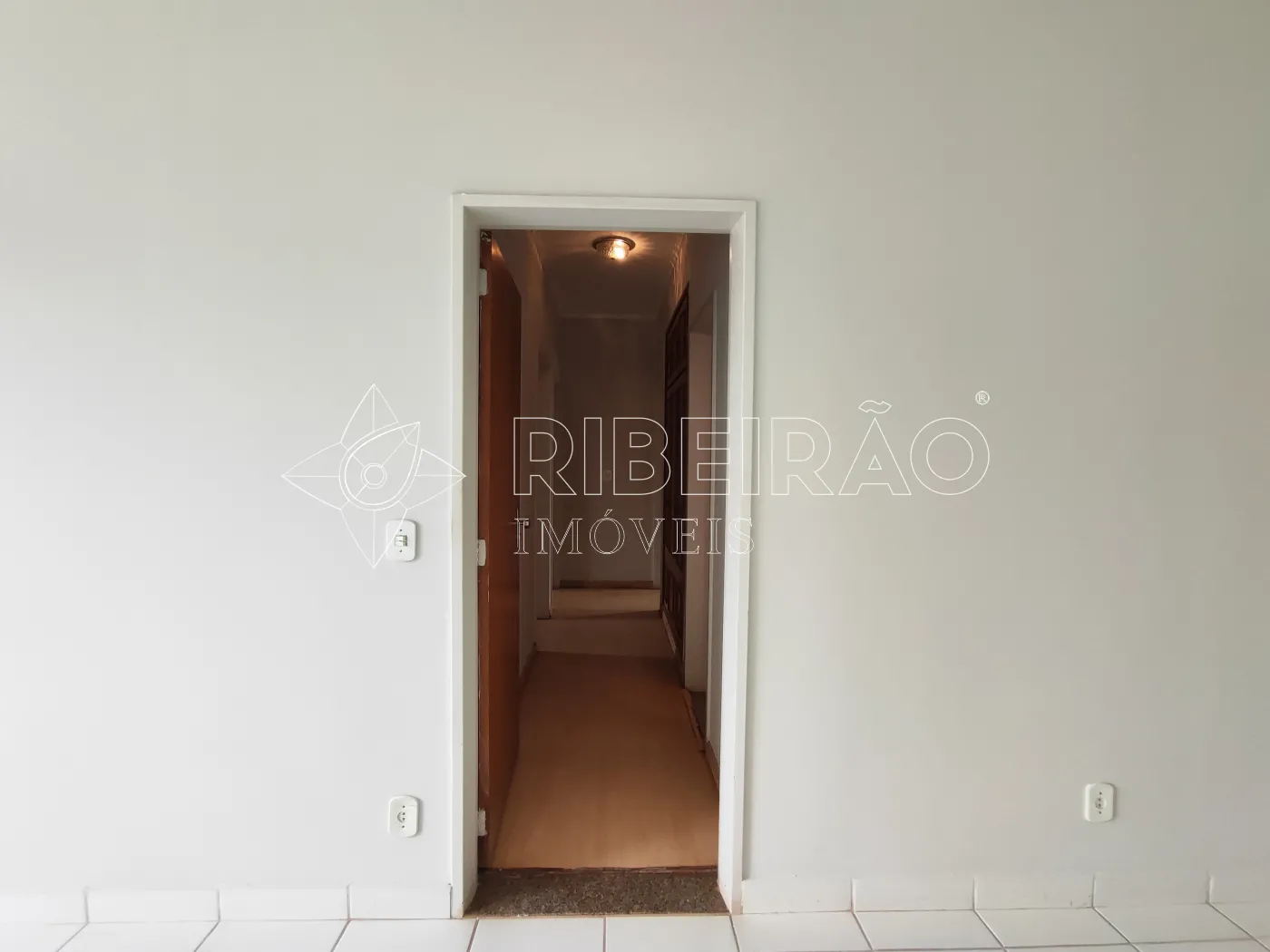 Alugar Apartamento / Padr&atilde;o em Ribeir&atilde;o Preto R$ 1.800,00 - Foto 9