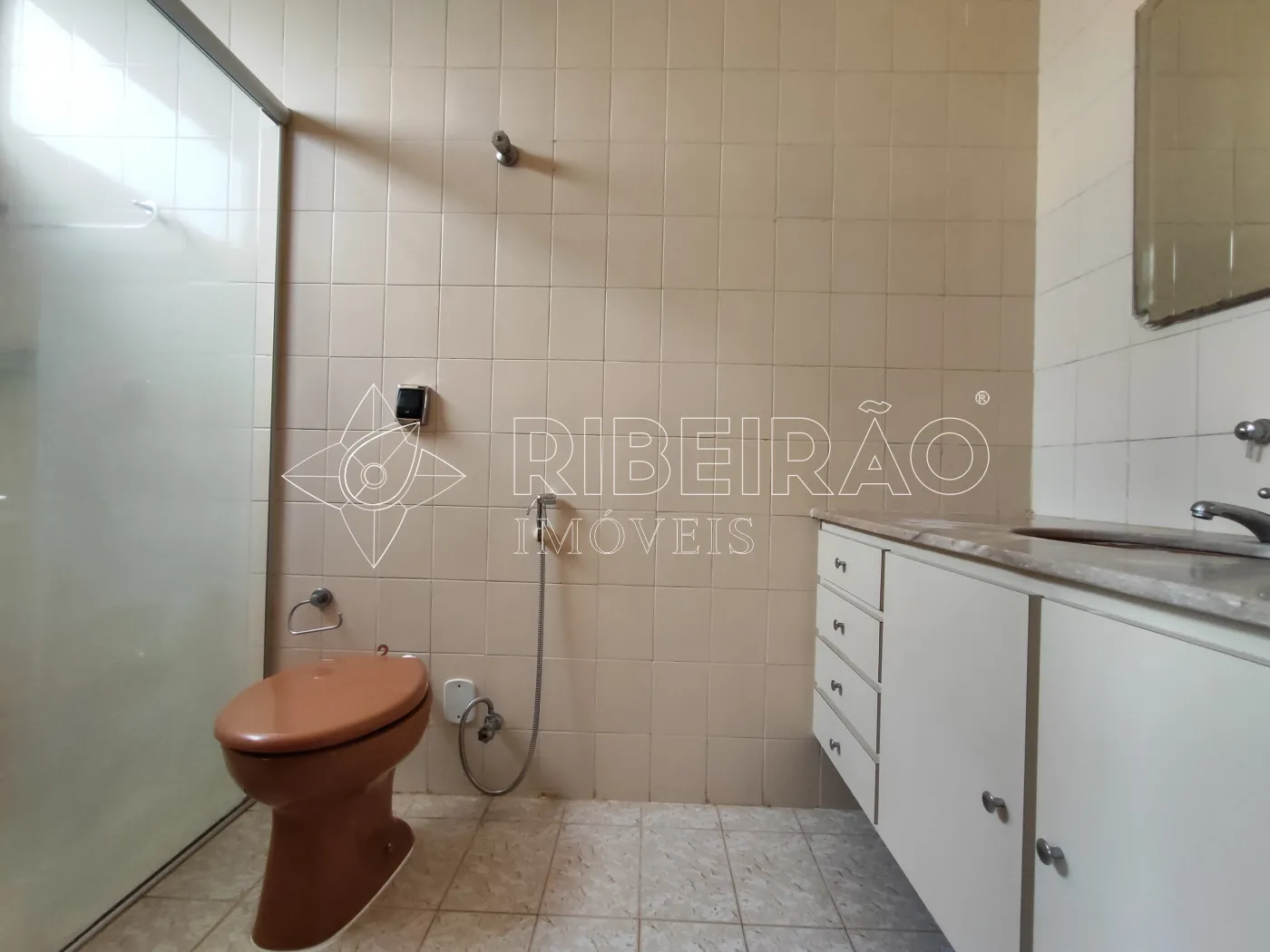Alugar Apartamento / Padr&atilde;o em Ribeir&atilde;o Preto R$ 1.800,00 - Foto 21