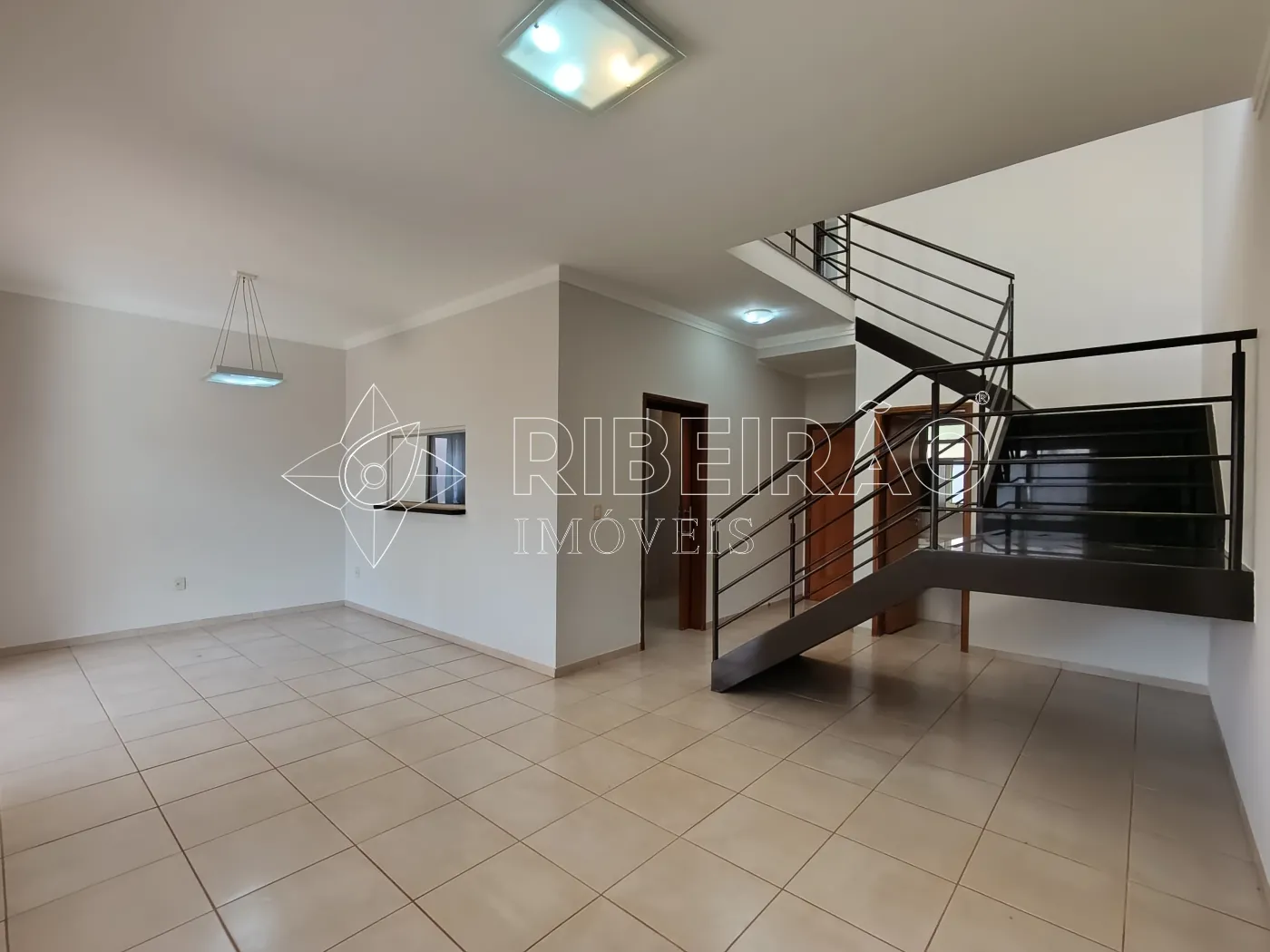 Alugar Casa / Condom&iacute;nio em Ribeir&atilde;o Preto R$ 5.500,00 - Foto 1