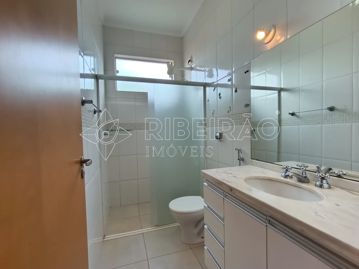 Alugar Casa / Condom&iacute;nio em Ribeir&atilde;o Preto R$ 5.500,00 - Foto 18