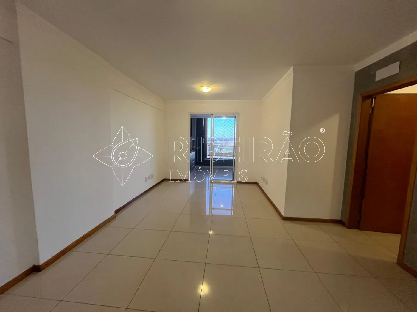 Alugar Apartamento / Padr&atilde;o em Ribeir&atilde;o Preto R$ 4.400,00 - Foto 3