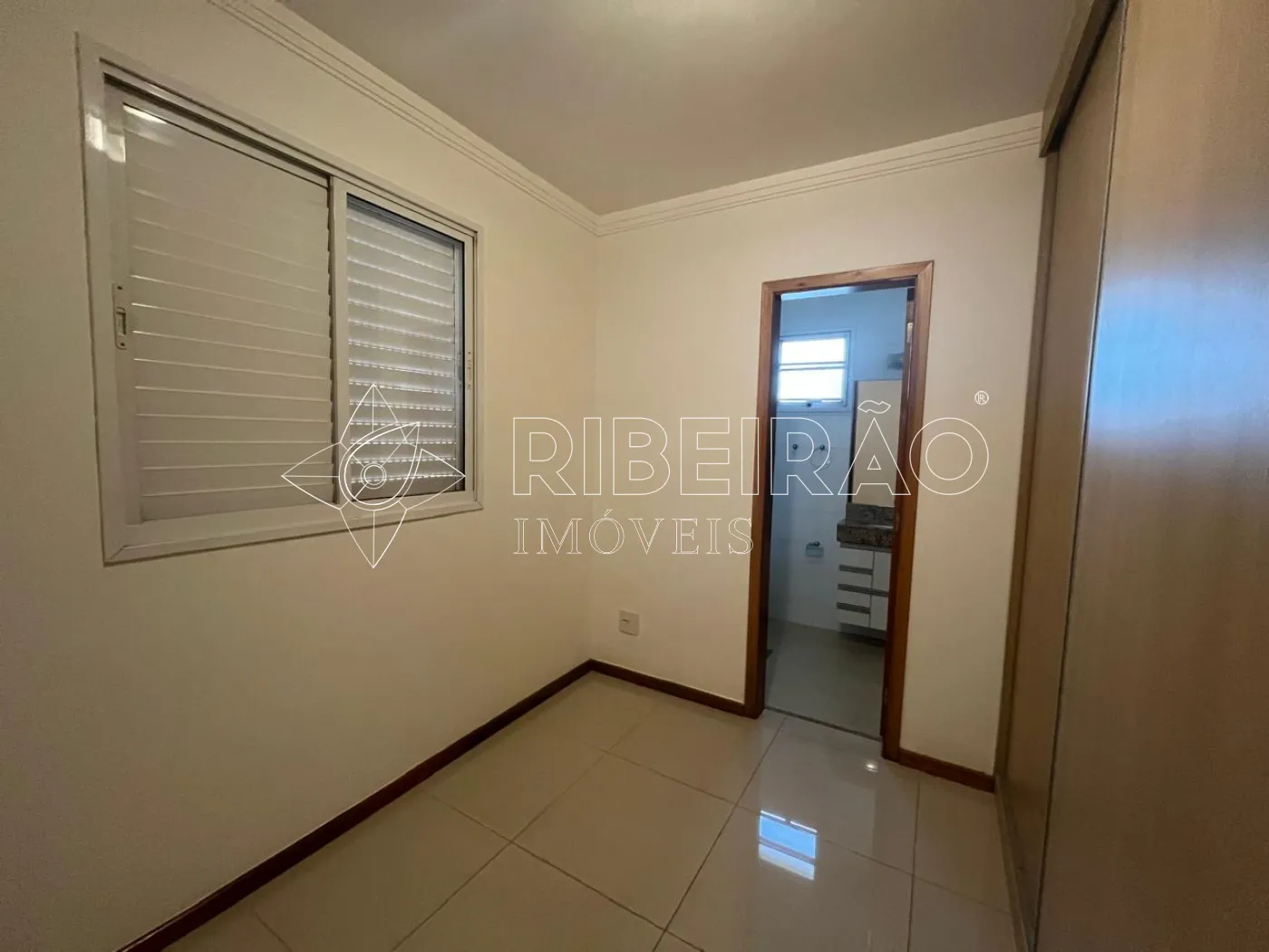 Alugar Apartamento / Padr&atilde;o em Ribeir&atilde;o Preto R$ 4.400,00 - Foto 14