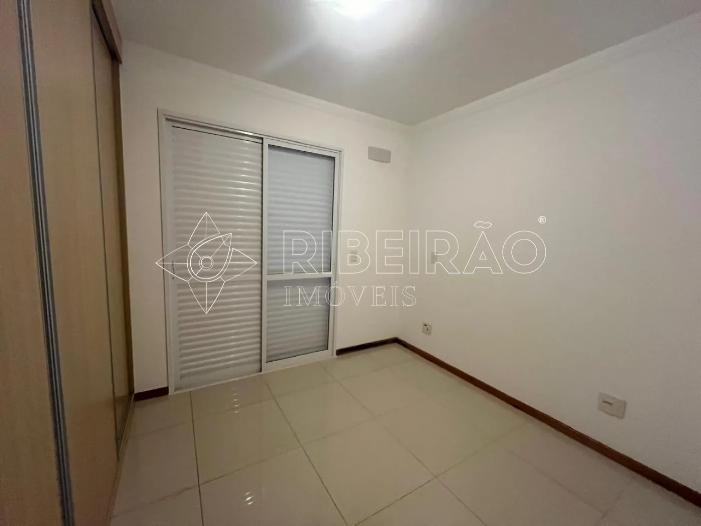 Alugar Apartamento / Padr&atilde;o em Ribeir&atilde;o Preto R$ 4.400,00 - Foto 19