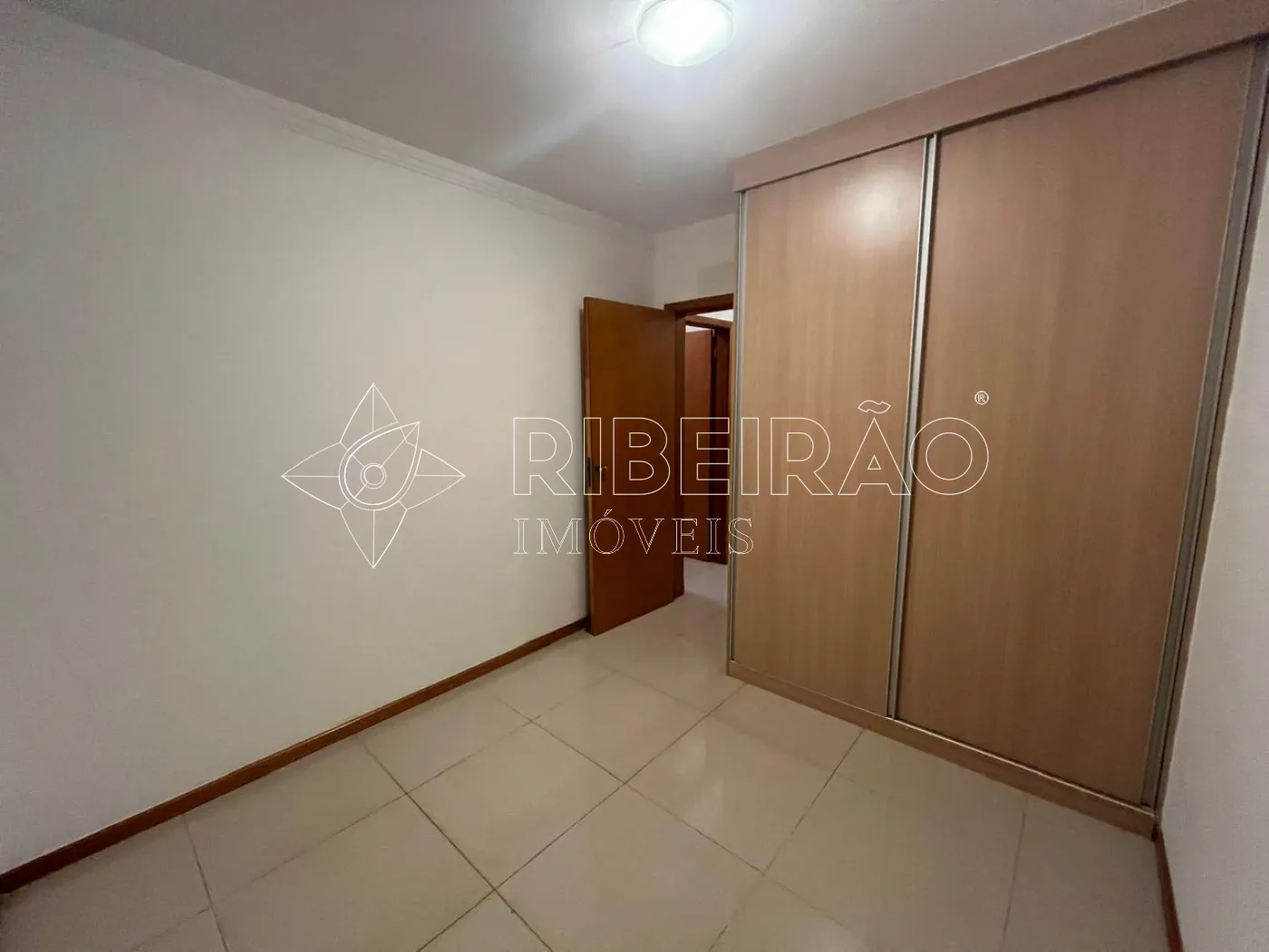 Alugar Apartamento / Padr&atilde;o em Ribeir&atilde;o Preto R$ 4.400,00 - Foto 23