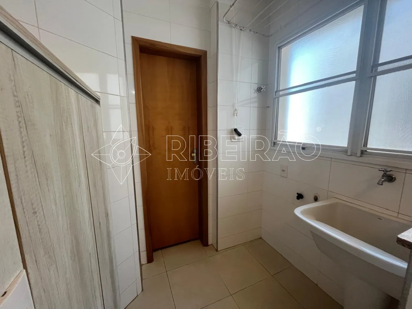 Alugar Apartamento / Padr&atilde;o em Ribeir&atilde;o Preto R$ 4.400,00 - Foto 33