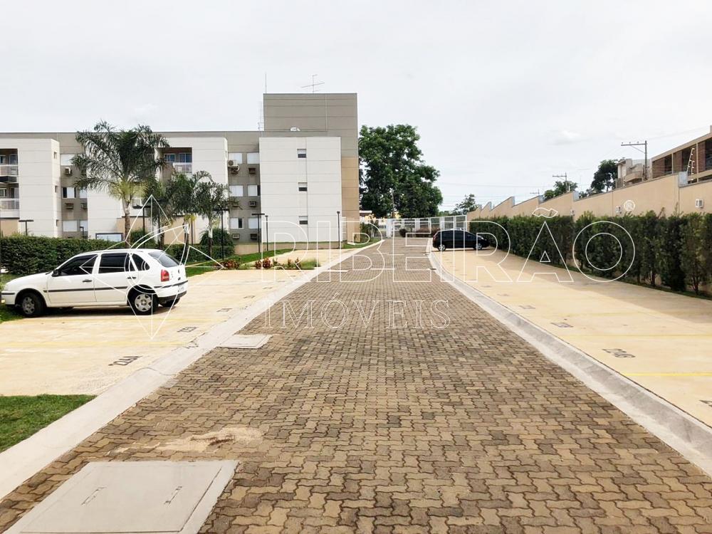 Alugar Apartamento / Padr&atilde;o em Ribeir&atilde;o Preto R$ 1.300,00 - Foto 17