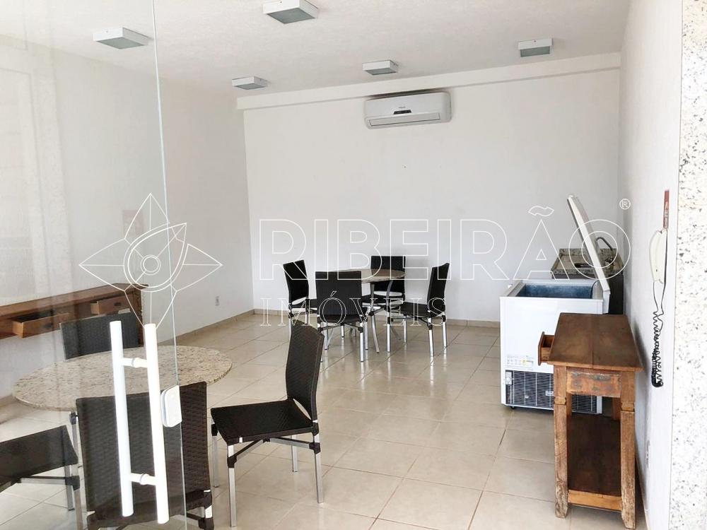 Alugar Apartamento / Padr&atilde;o em Ribeir&atilde;o Preto R$ 1.300,00 - Foto 18