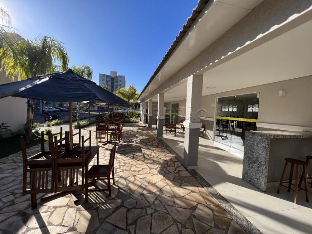 Alugar Apartamento / Padr&atilde;o em Ribeir&atilde;o Preto R$ 1.840,00 - Foto 18