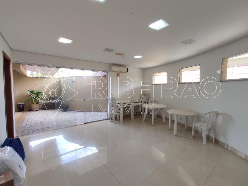 Alugar Apartamento / Padr&atilde;o em Ribeir&atilde;o Preto R$ 2.400,00 - Foto 17