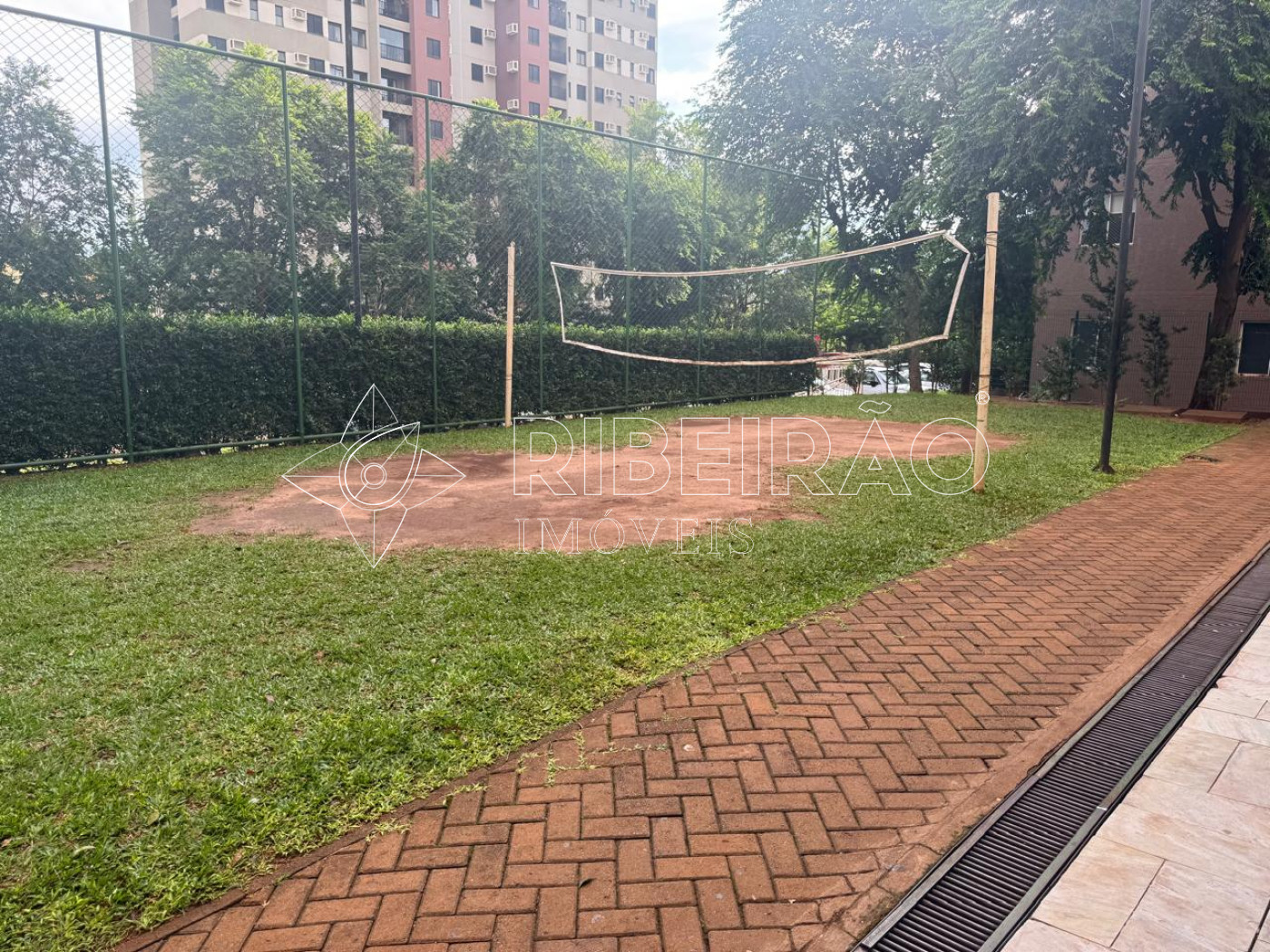 Alugar Apartamento / Padr&atilde;o em Ribeir&atilde;o Preto R$ 2.220,00 - Foto 31