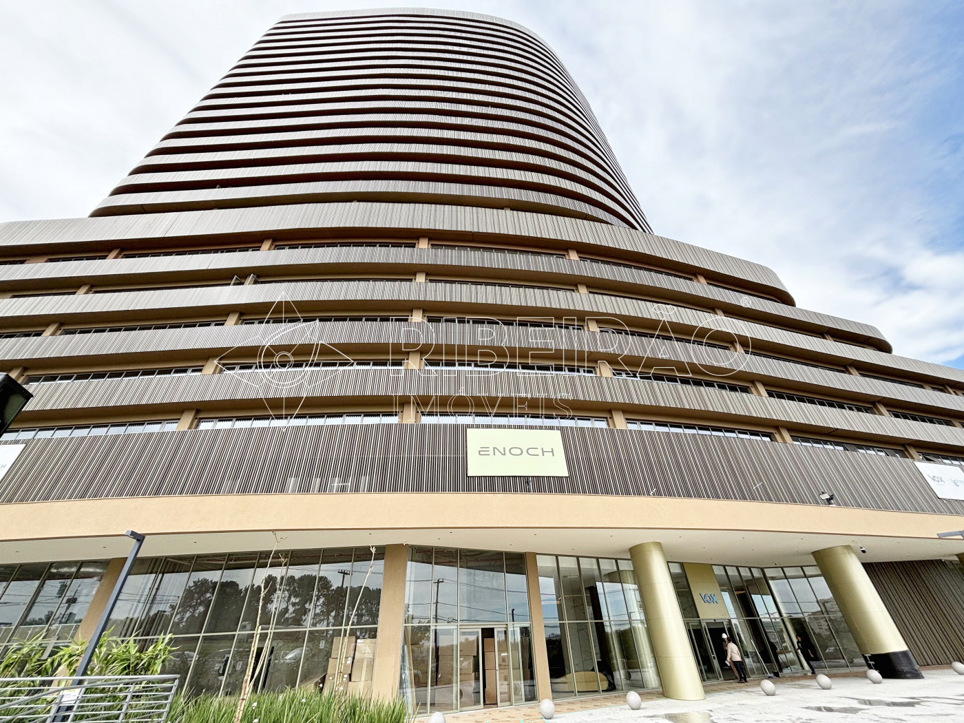 Alugar Comercial / Sala em Ribeir&atilde;o Preto R$ 3.500,00 - Foto 11