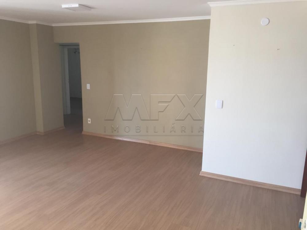 Comprar Apartamento / Padr&atilde;o em Bauru R$ 600.000,00 - Foto 4