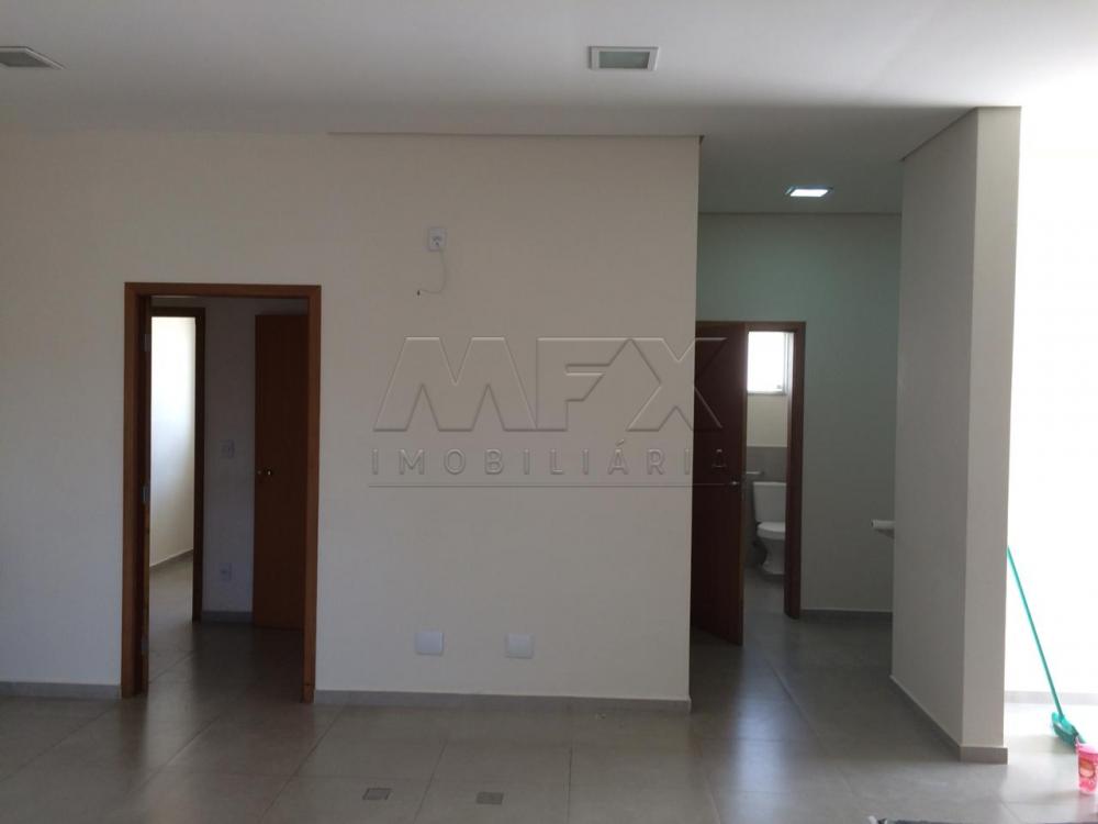 Alugar Comercial / Ponto Comercial em Bauru R$ 7.000,00 - Foto 2
