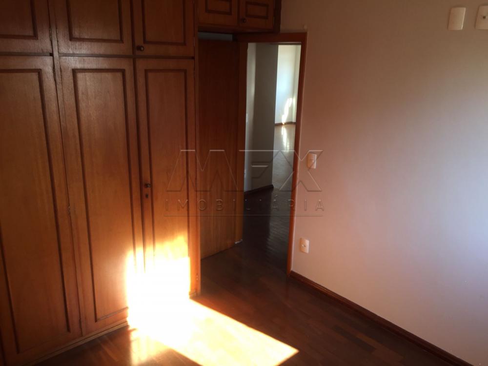 Alugar Apartamento / Padr&atilde;o em Bauru R$ 1.800,00 - Foto 17