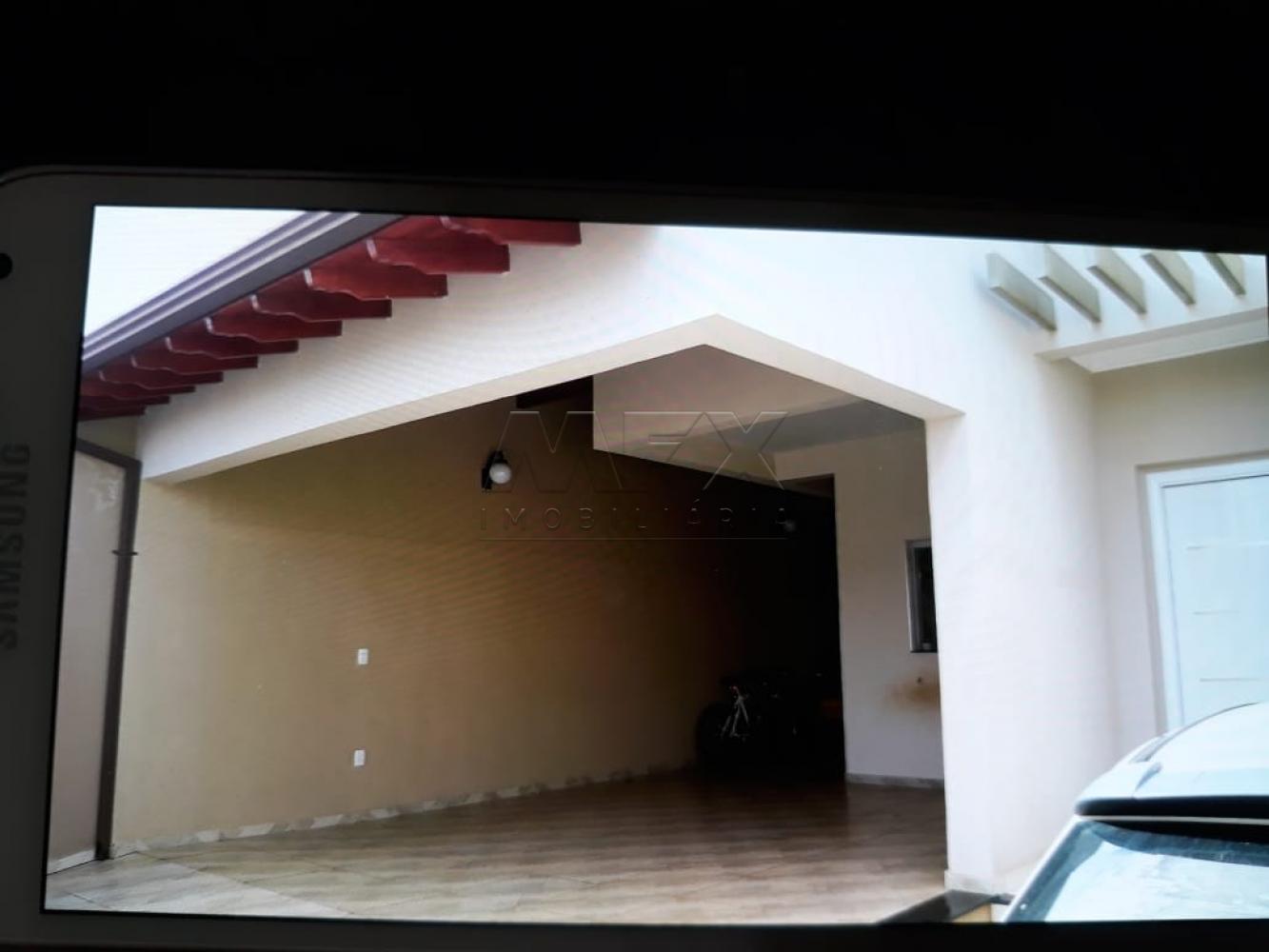 Comprar Casa / Padr&atilde;o em Len&ccedil;&oacute;is Paulista R$ 750.000,00 - Foto 3