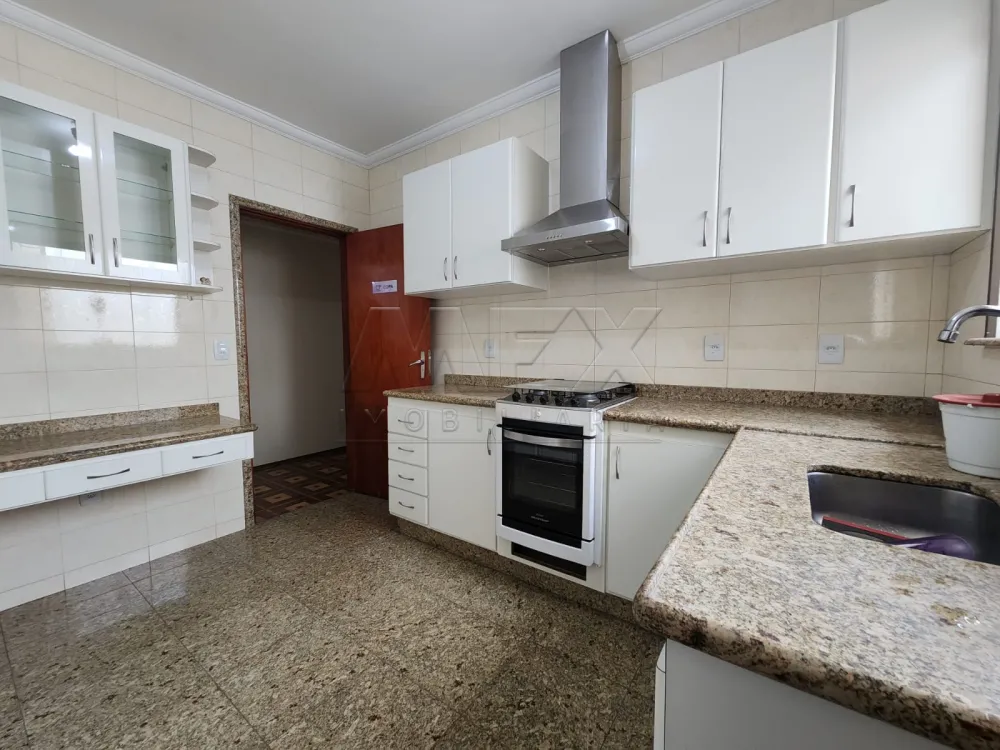 Alugar Casa / Padr&atilde;o em Bauru R$ 6.000,00 - Foto 2
