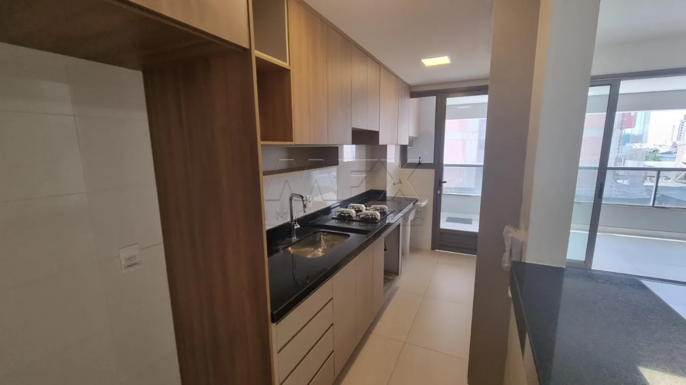 Alugar Apartamento / Padr&atilde;o em Bauru R$ 4.400,00 - Foto 2