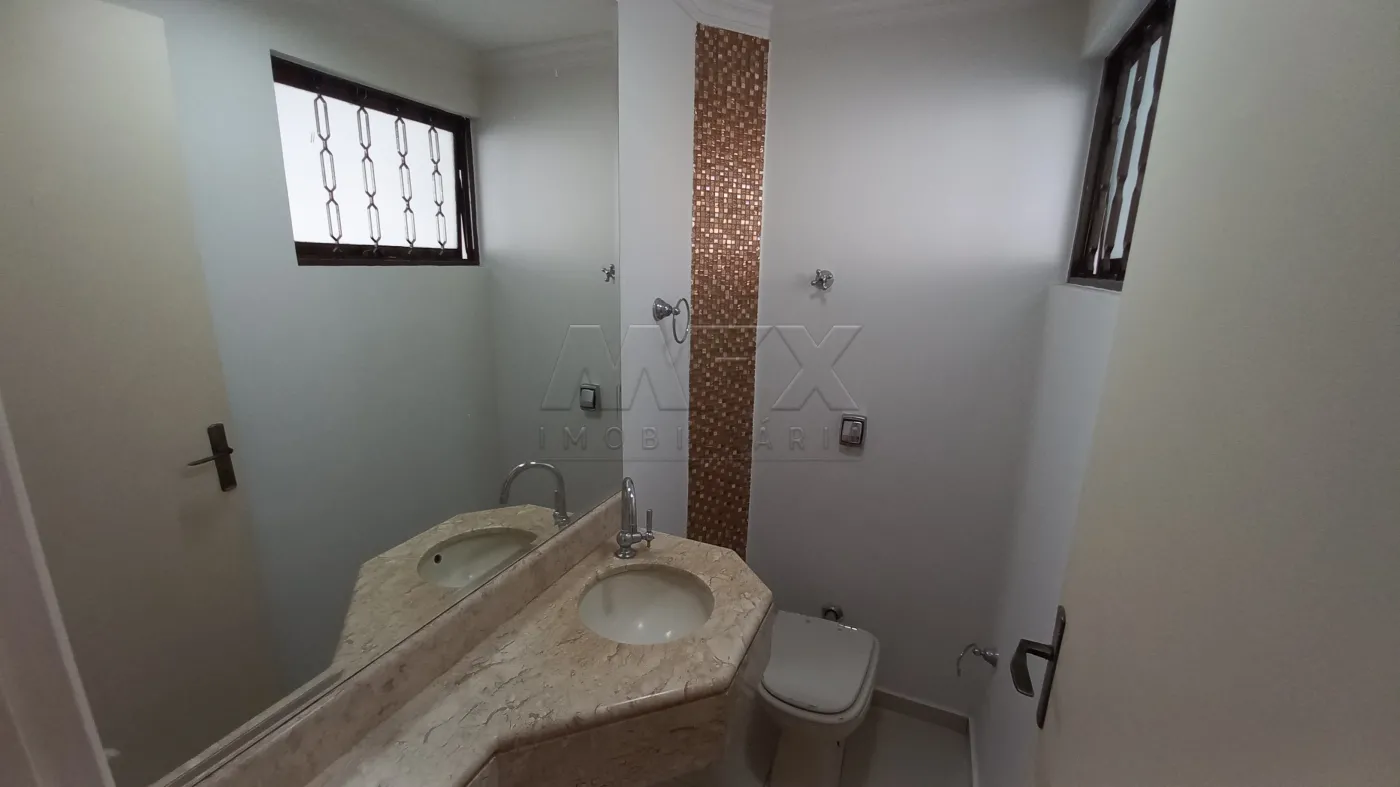 Alugar Casa / Padr&atilde;o em Bauru R$ 7.000,00 - Foto 3