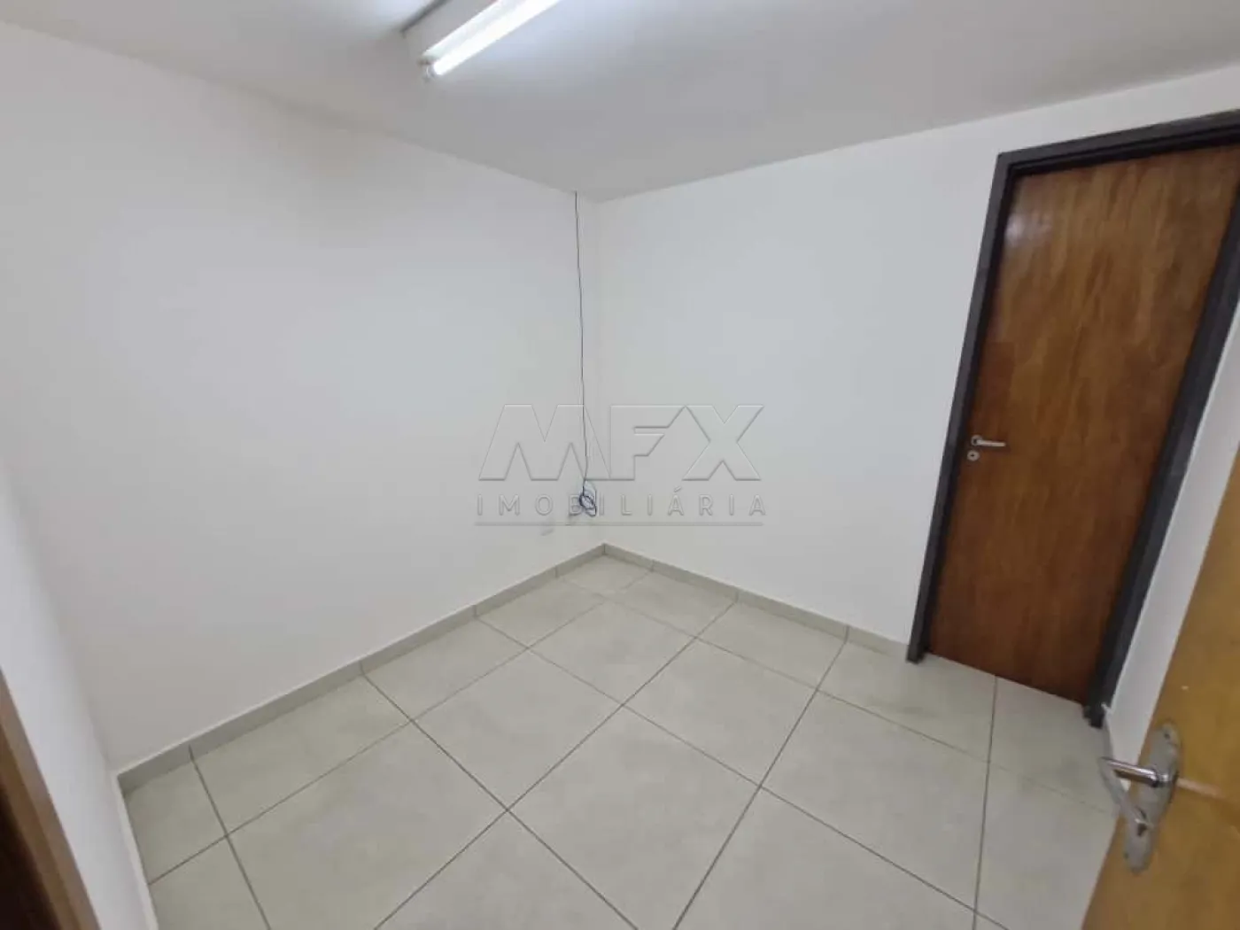 Alugar Comercial / Galp&atilde;o em Bauru R$ 7.000,00 - Foto 6