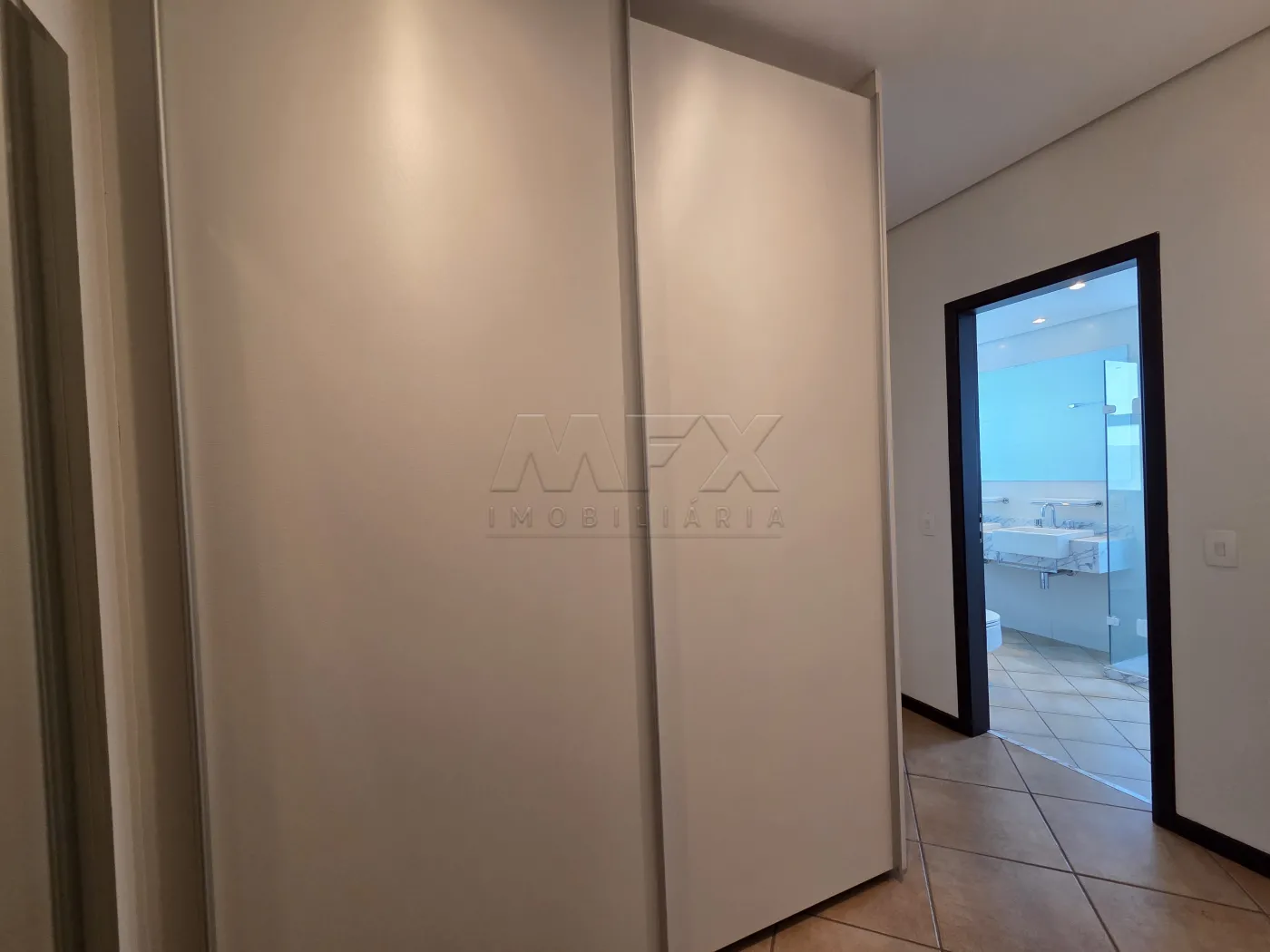Comprar Apartamento / Padr&atilde;o em Bauru R$ 1.500.000,00 - Foto 17