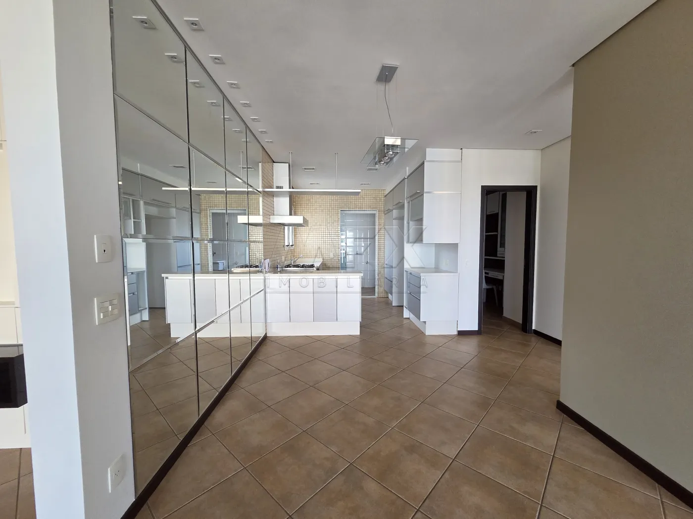Comprar Apartamento / Padr&atilde;o em Bauru R$ 1.500.000,00 - Foto 5