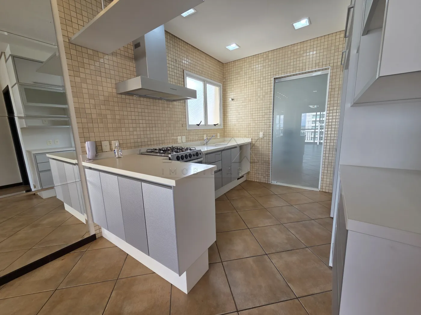 Comprar Apartamento / Padr&atilde;o em Bauru R$ 1.500.000,00 - Foto 2