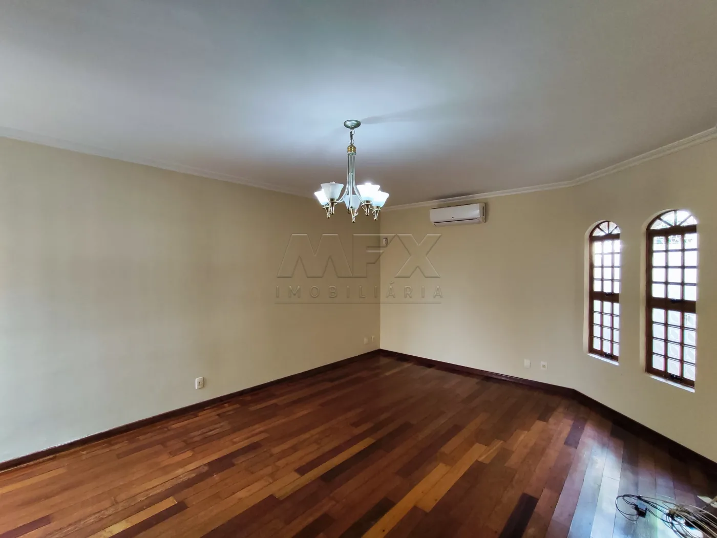 Comprar Casa / Padr&atilde;o em Bauru R$ 700.000,00 - Foto 4