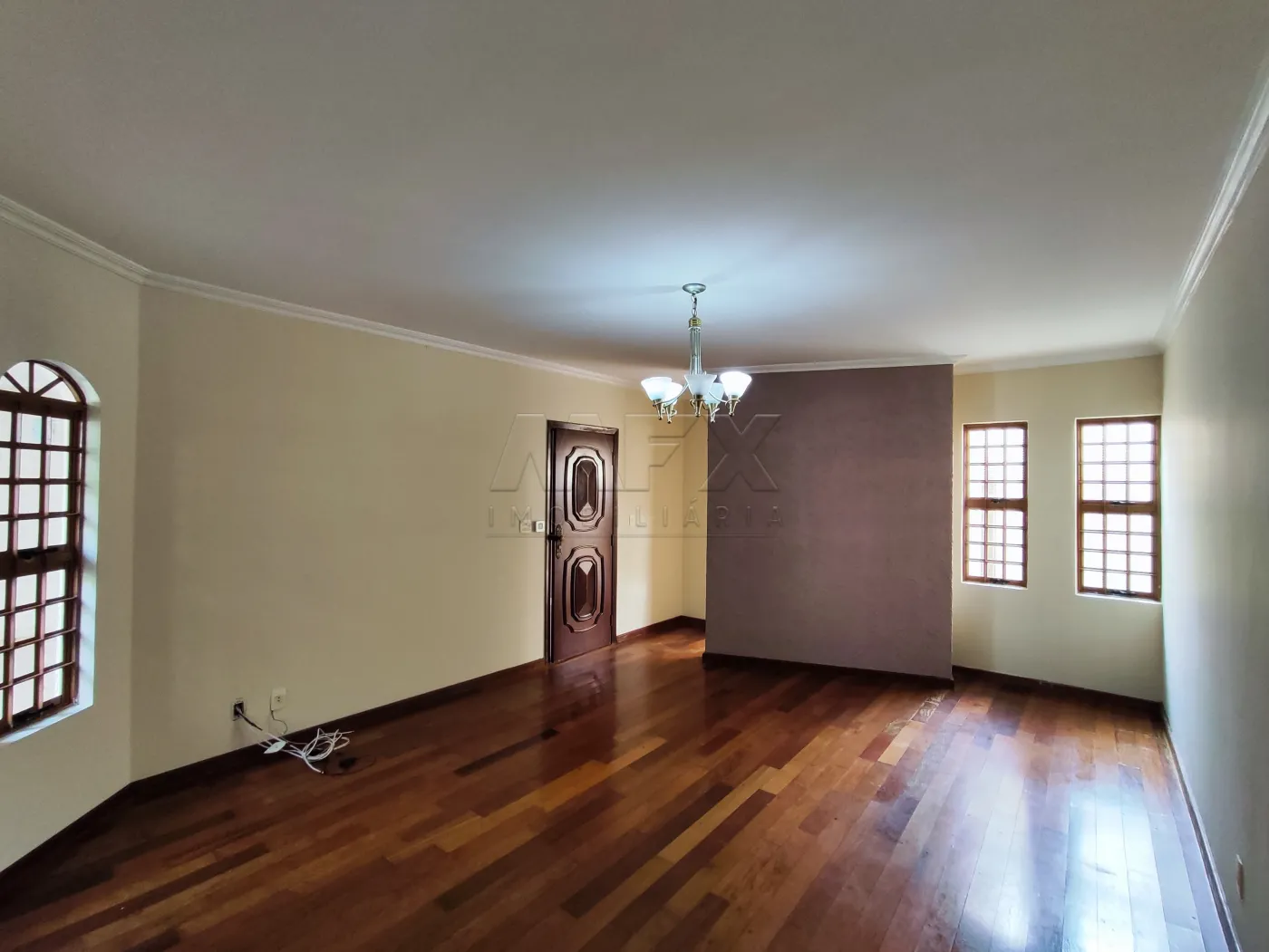 Comprar Casa / Padr&atilde;o em Bauru R$ 700.000,00 - Foto 2