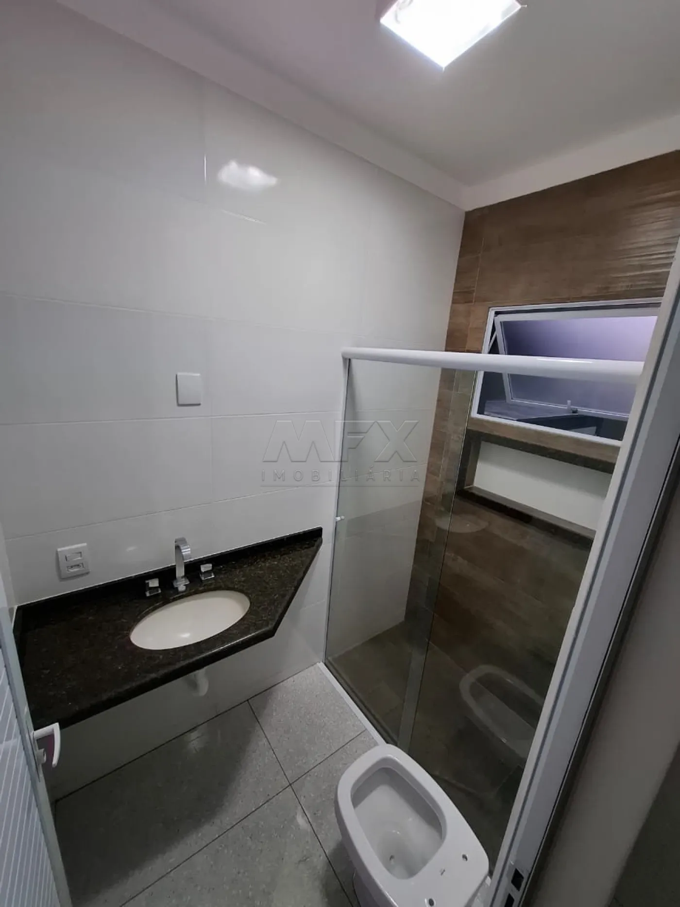 Comprar Casa / Padr&atilde;o em Piratininga R$ 450.000,00 - Foto 9