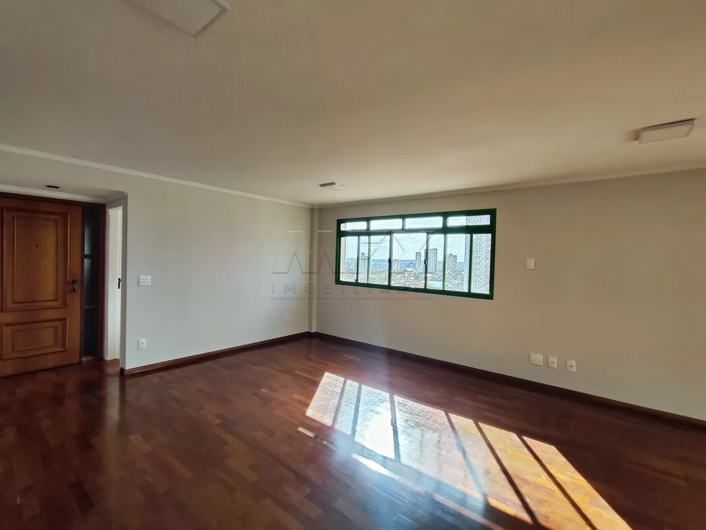 Alugar Apartamento / Padr&atilde;o em Bauru R$ 1.900,00 - Foto 3